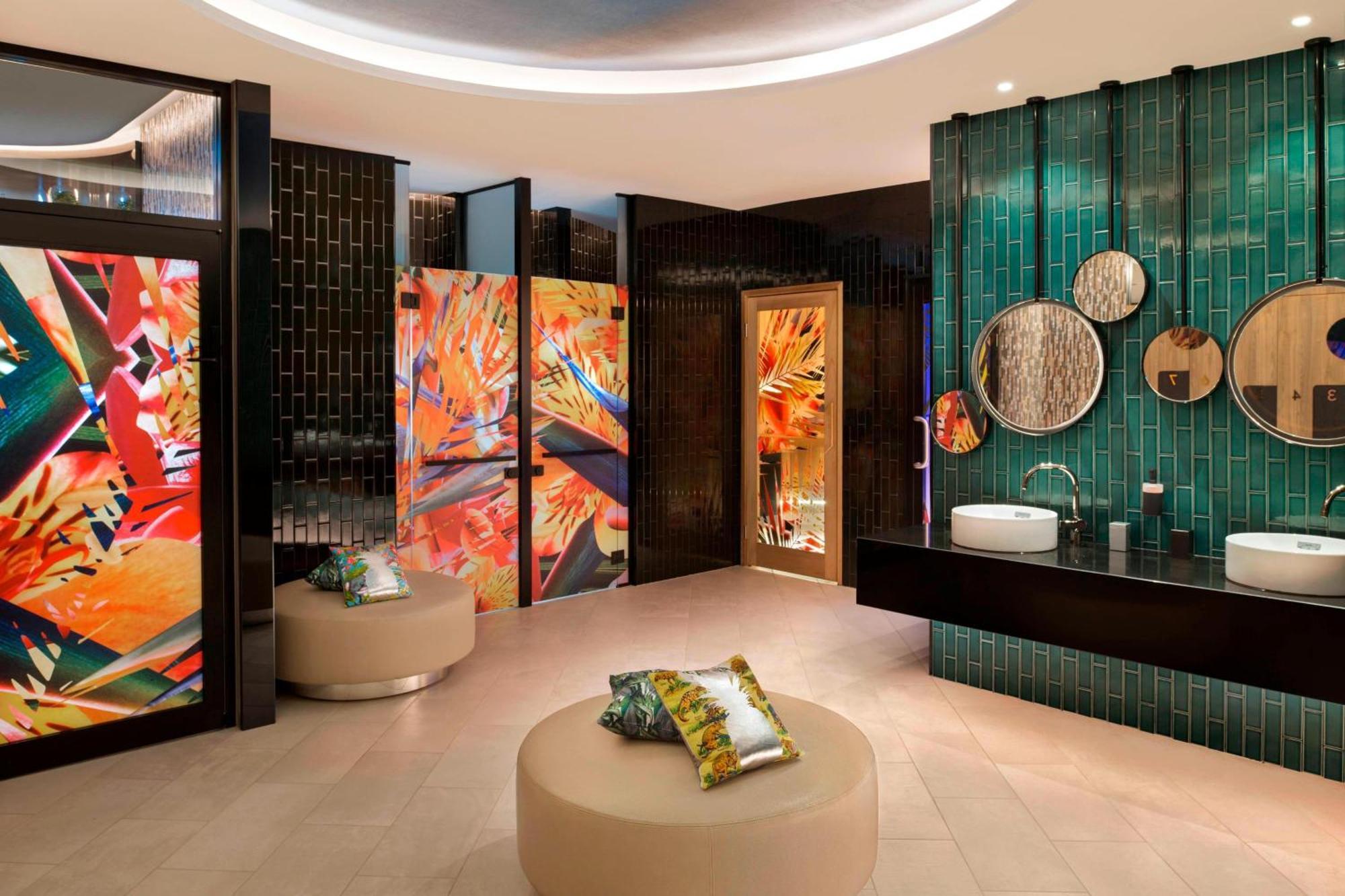Hotel W Brisbane Zewnętrze zdjęcie The bathroom at the W London