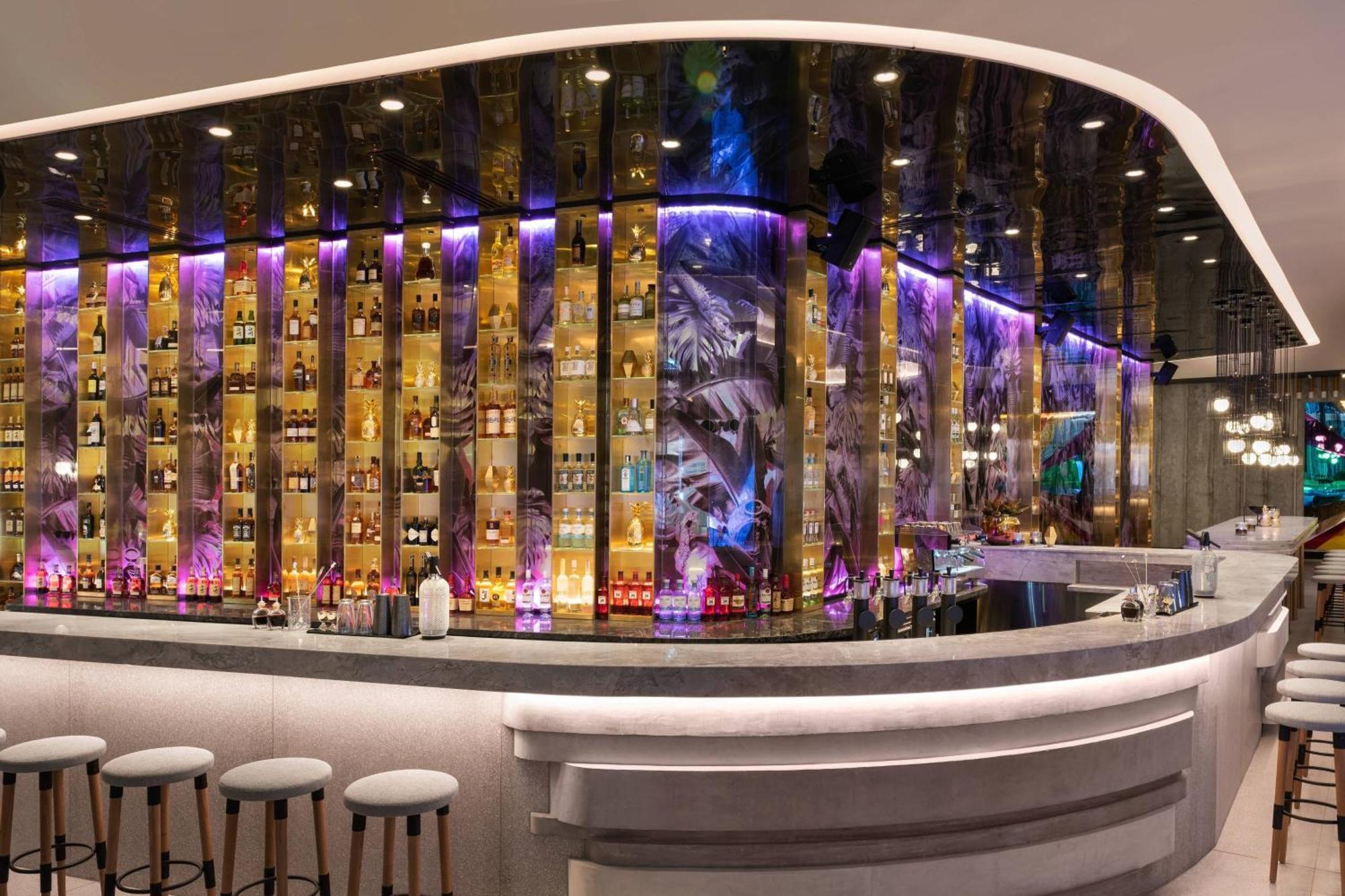 Hotel W Brisbane Zewnętrze zdjęcie The bar at the 101 bar
